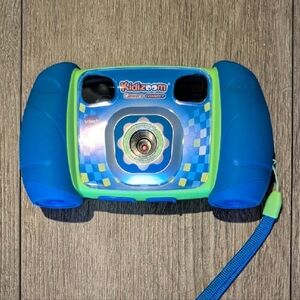 Vibrant Blue and Green Kidizoom Camera with Strap by VTech